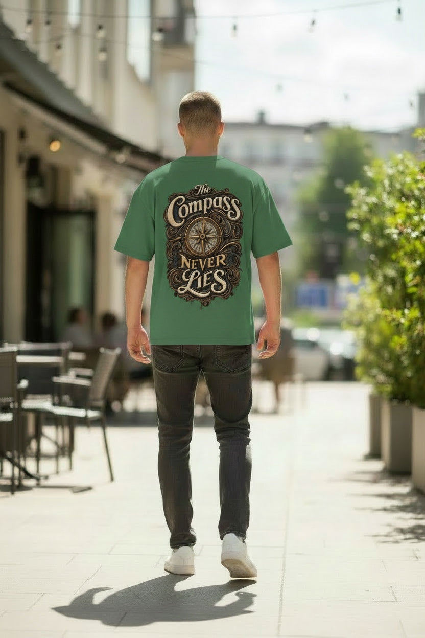 The Compass Never Lies – Men's Oversized T-Shirt